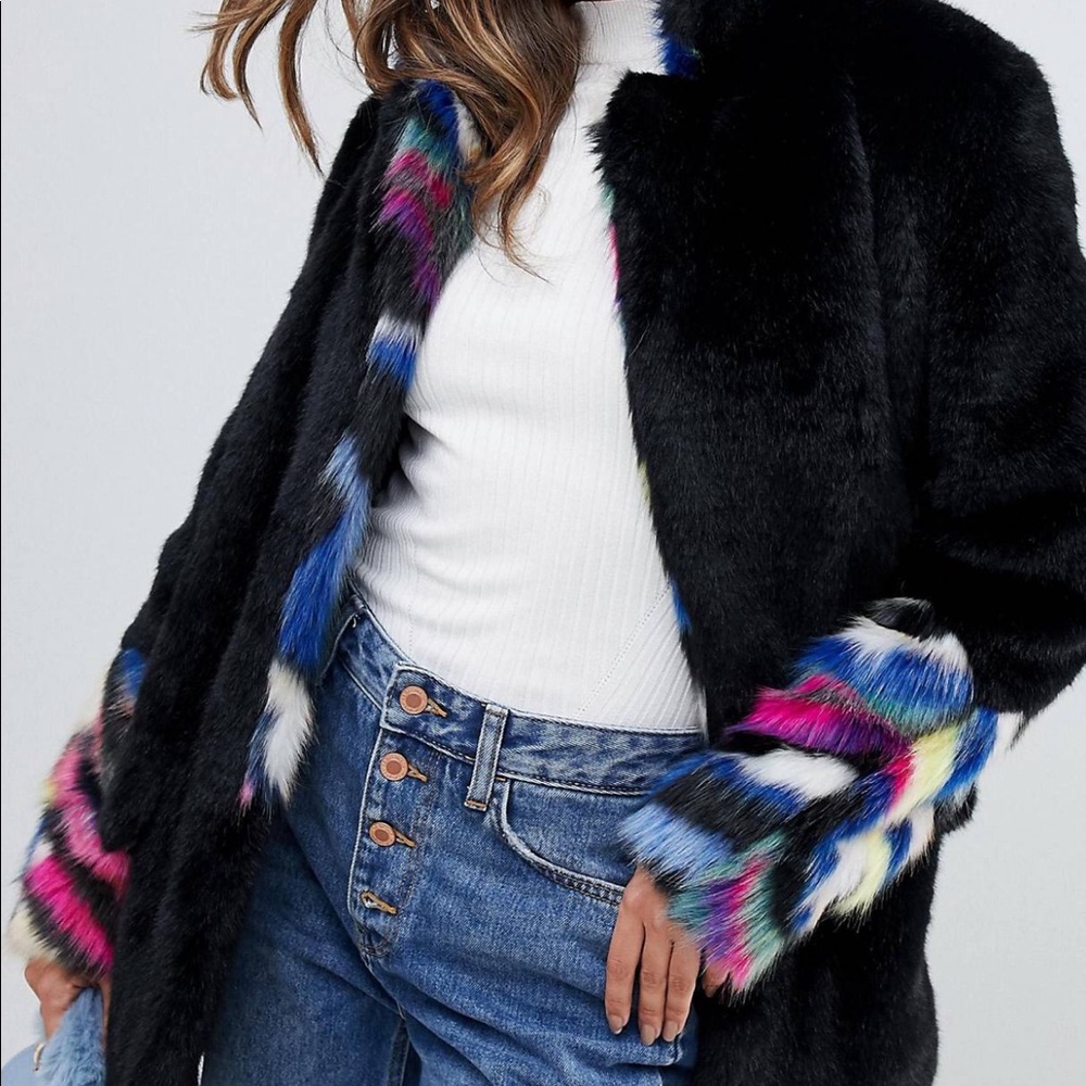 Urban Code Faux Fur with bright fur trim